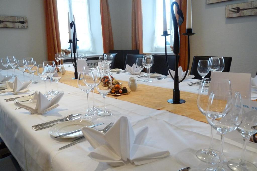 Hotel Zum Kreuz Aarau Bagian luar foto