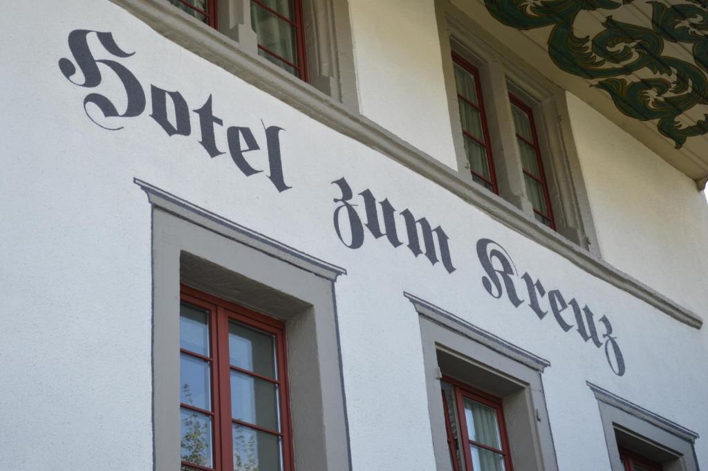 Hotel Zum Kreuz Aarau Bagian luar foto
