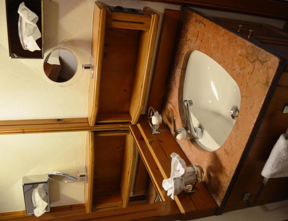 Hotel Zum Kreuz Aarau Ruang foto